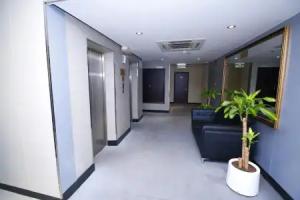 Royal Falcon Hotel, Dubai