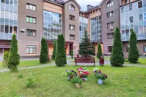 Apartments on 1st Vetkinskaya street 3, Yaroslavl