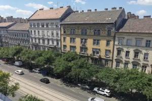 EST Grand Hotel Savoy, Budapest
