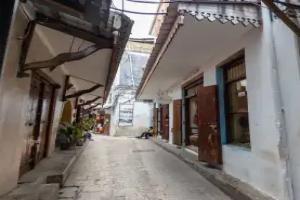 Sharazad Wonders Boutique Mini-hotel, Bububu