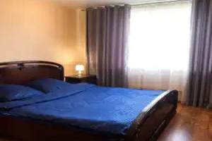 Designer apartment with jacuzzi, Gorodets