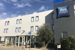 Ibis Budget Arles Sud Fourchon, Arles