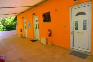 Panorama Apartments, Perama