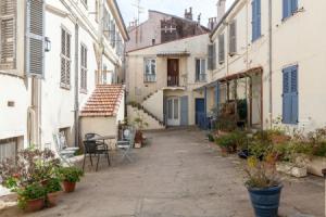 Le Charme YourHostHelper Hotel, Cannes
