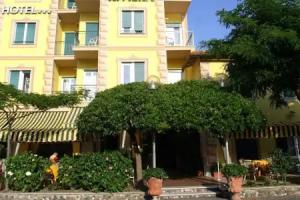 Hotel Riviera, Deiva Marina