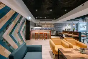 Dash Living on Queen's Hotel, Hong Kong