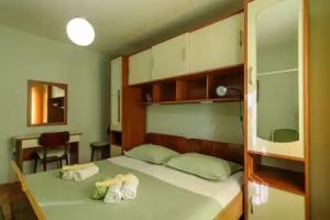 Rooms Center of, Trogir