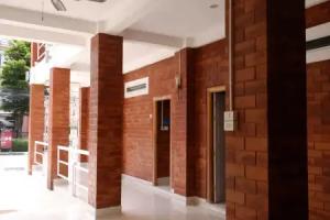 Changsova Hotel, Ban Chang