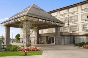 Days Inn & Suites -, Langley
