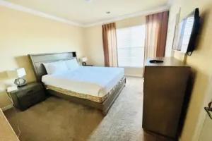 2 Bed 2 Bath Condo In Tuscana Resort 2 Bedroom Home by RedAwning, Davenport