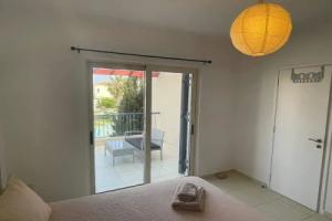 Cassiopeia Penthouse, Maleme