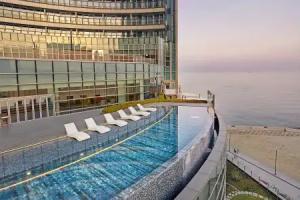 Signiel Busan, Busan