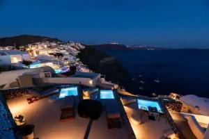 Twenty One Suites, Oia