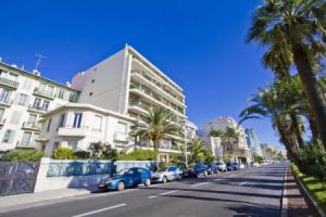 Beachside Suite Panoramic - Promenade Holiday Hotel, Nice