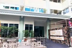 Jomtien Thip Condotel, Jomtien Beach