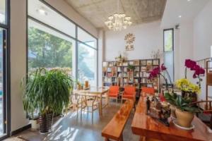 Floral Hotel · Mo Tan, Lijiang