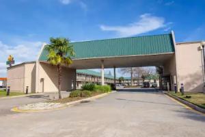 Port Allen Inn, Baton Rouge
