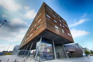 Leonardo Hotel Almere City Center, Almere