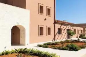 Reveli Suites, Katelios