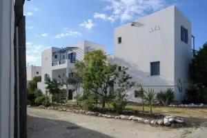 Blue Heart Luxury Suites, Agios Prokopios