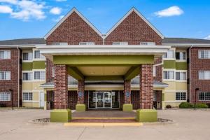 MainStay Suites North - Marion, Cedar Rapids