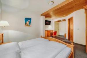 Bed And Breakfast Hotel Garni Trifthof, Garmisch-Partenkirchen
