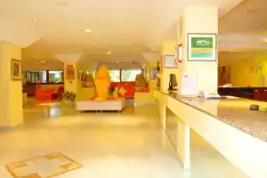Marina Club Hotel, Baia Domizia