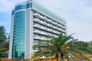 Calligraphy Hotel, Makhinjauri