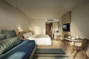 Resorts World Hotel, Pantai Tengah
