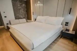 La Onda Hotel, Durres