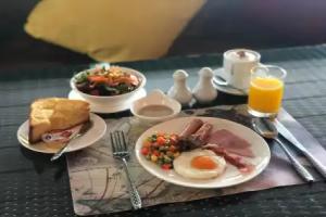 Third Rock Hostel (SHA Extra Plus), Bangkok