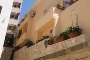 Apartments Pod Lozom with Seaview, Petrovac