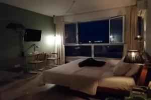 A City-center Seaview Penthouse at Oceanic, Limassol