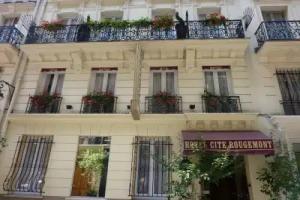 Hotel de la cité Rougemont, Paris