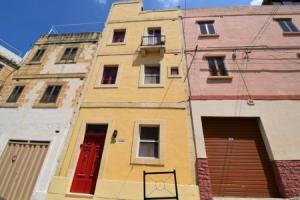 Stylish and characterful townhouse - views, A/C, Tarxien