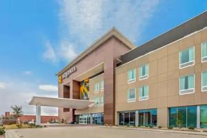 La Quinta Inn & Suites by Wyndham Downtown - Baylor, Waco