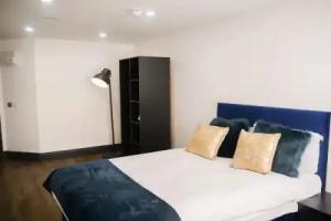 New Oxford House Apartments, Liverpool