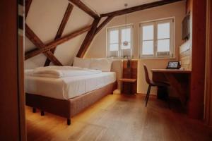 Altstadtmittehotel Sonne, Dinkelsbuhl