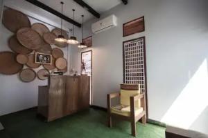 Jong Lux Pak Dee, Uttaradit