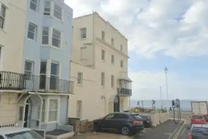 The Willows, Brighton