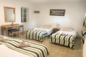 VILLA FINCA BB Pool Beach Relax 10 Guests, Playa de Palma