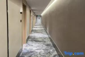 Orange Hotel (Beijing Xiehe Hospital Dongdan Campus, Wangfujing Subway Station), Beijing