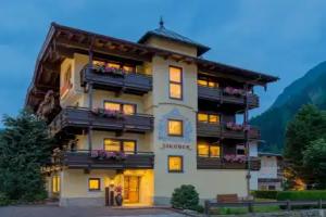 Hotel-Garni Jakober, Tux