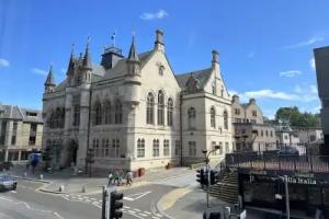 Historic Luxury Apartment in City Centre, Inverness