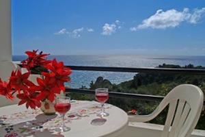 Apartments With Swimming Pool and Panorama sea View - Beach, Pelekas
