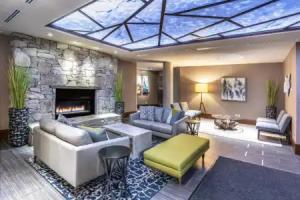 Evolution Whistler, by Lodging Ovations, Whistler