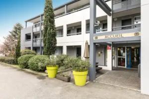 B&B HOTEL Toulouse Cité de l'Espace Mouchotte, Toulouse
