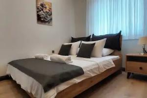 Professionally Maintained Spacious New Suites 5, Lara