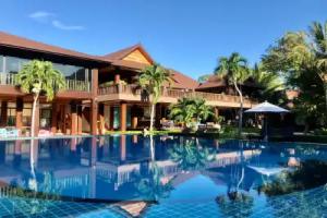 Phi Phi Don Chukit Resort, Phi Phi Island