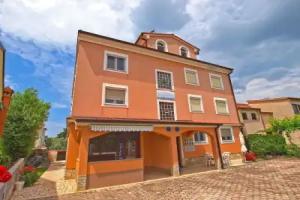 Apartments Denis 19, Fazana